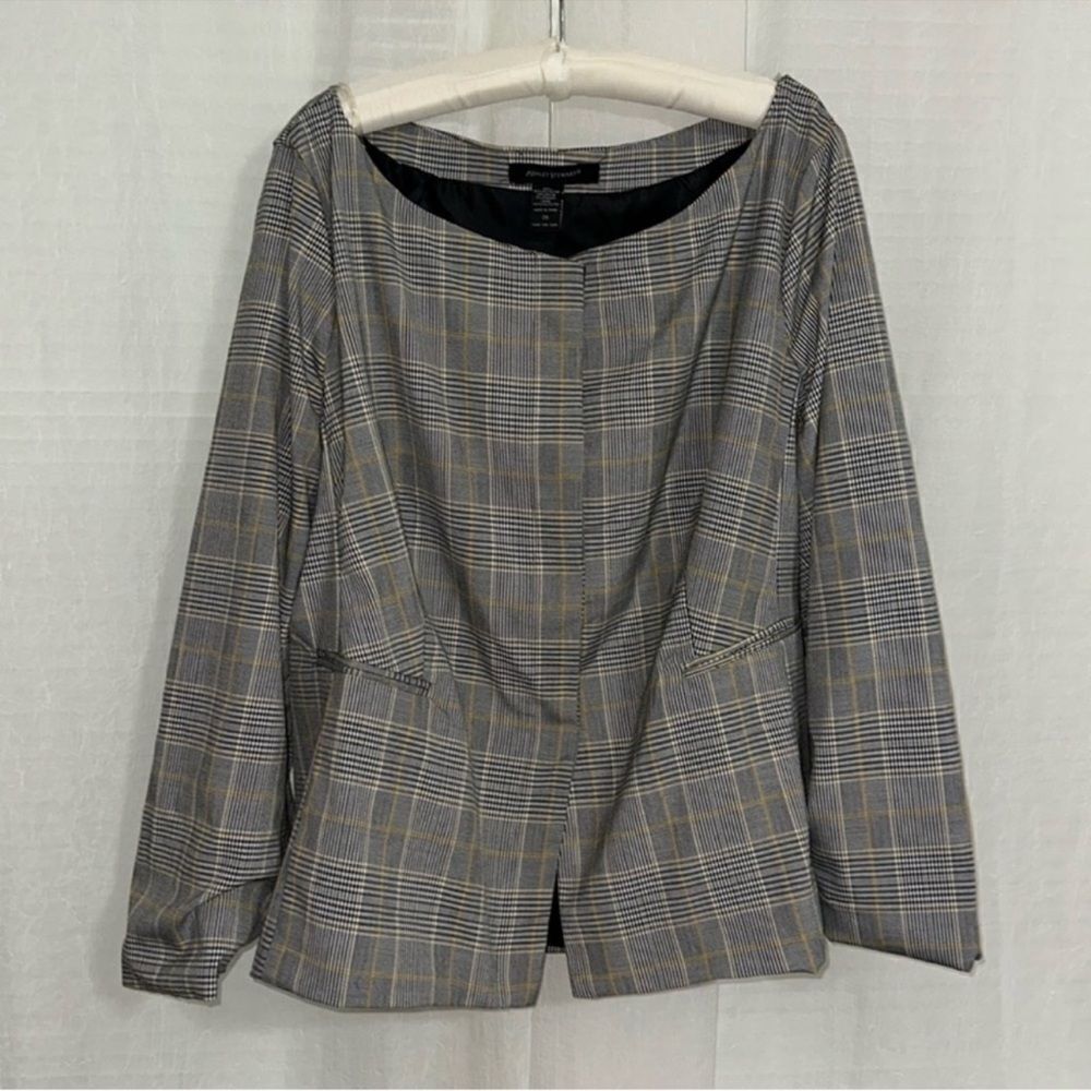 Ashley Stewart 26 Houndstooth Plaid Black Gold Collarless Button Blazer